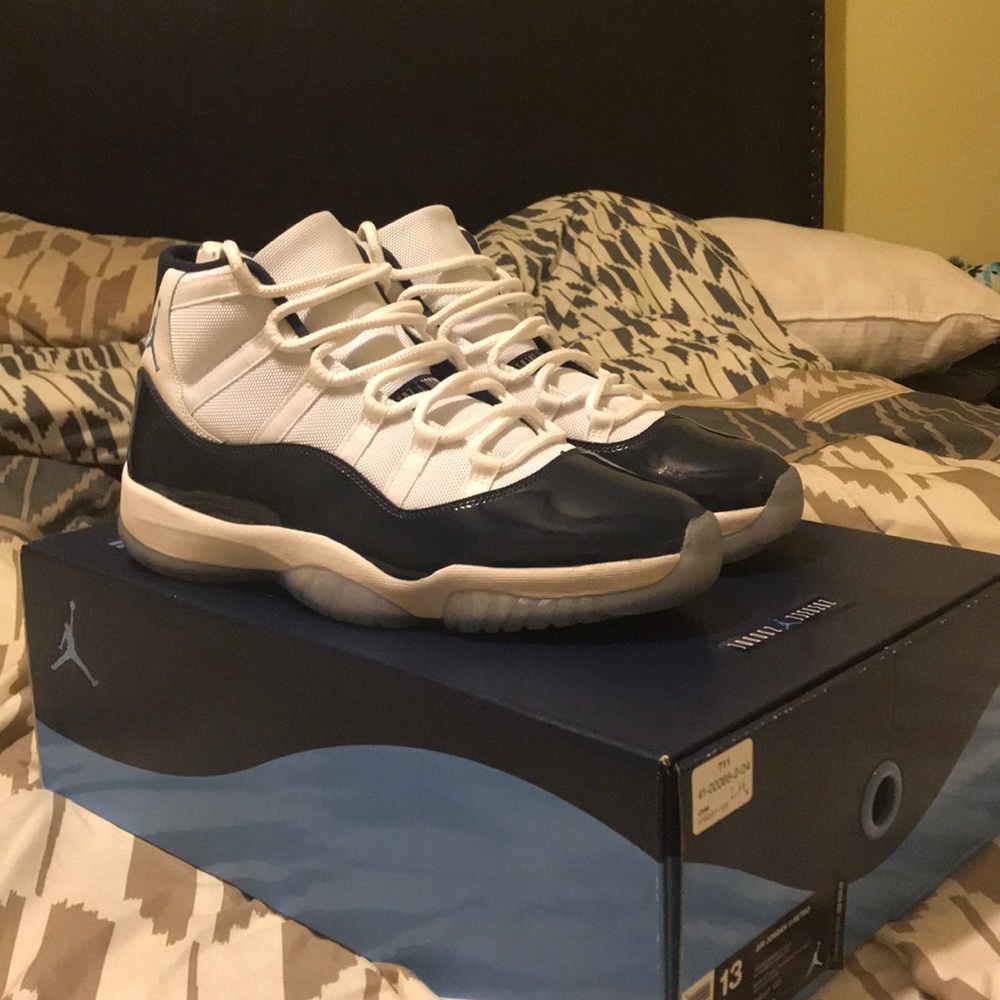 Air Jordan 11